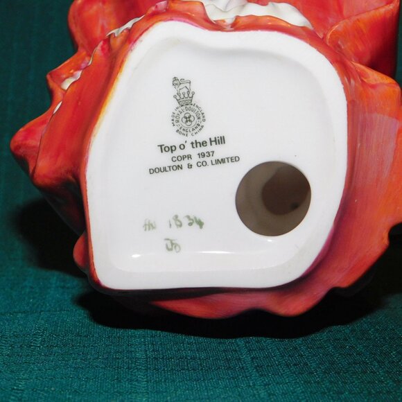 Royal Doulton Top o' the Hill HN1834 figurine handwritten mint condition - Picture 5 of 6